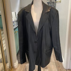 Vintage leather jacket, button-down size large